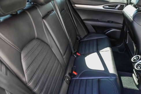 Used 2022 Alfa Romeo Stelvio Veloce image 16