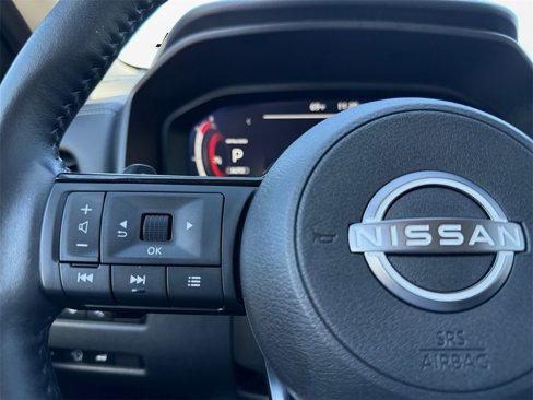 Used 2024 Nissan Rogue Platinum w/ Platinum Premium Package image 25