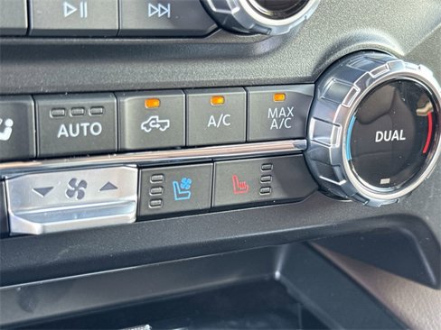 New 2025 Ford F250 King Ranch w/ Chrome Package image 30