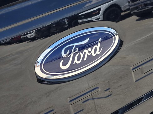 New 2026 Ford F250 Lariat w/ Tremor Off-Road Package image 10
