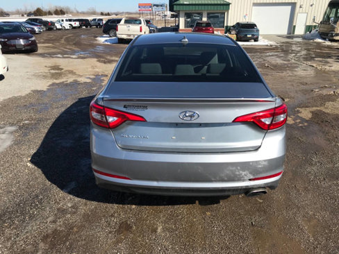 Used 2017 Hyundai Sonata SE image 15