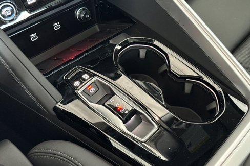 New 2025 Audi Q5 Premium Plus image 21