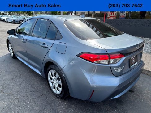 Used 2021 Toyota Corolla LE image 9