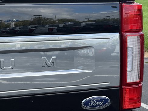 Certified 2022 Ford F350 Platinum w/ Snow Plow Prep Package image 12