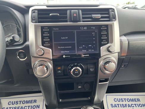 Used 2024 Toyota 4Runner SR5 image 16