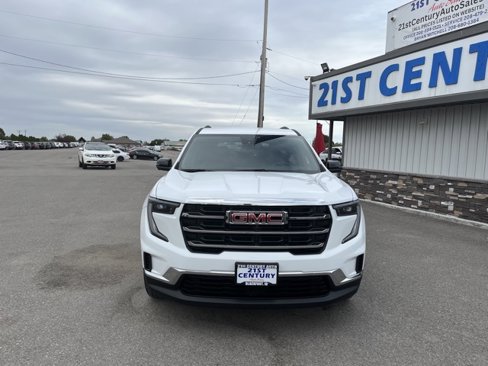 Used 2025 GMC Acadia Elevation image 2
