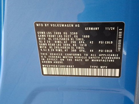 New 2025 Volkswagen ID. Buzz 1st Edition image 23