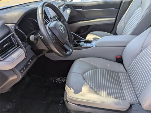 Used 2024 Toyota Camry SE image 22