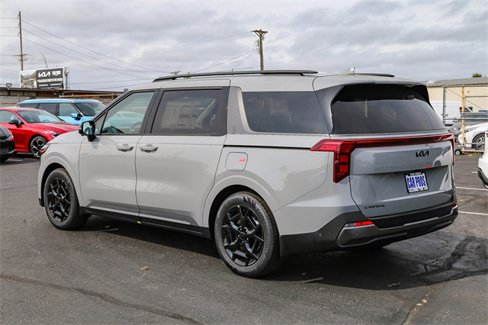 New 2026 Kia Carnival SX image 7