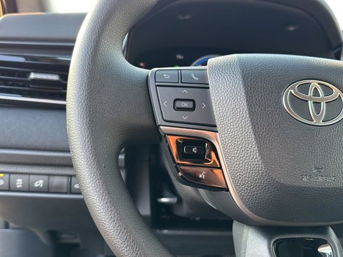 New 2026 Toyota Camry LE image 18