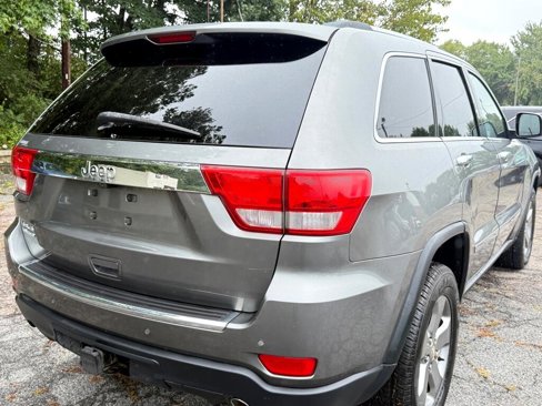 Used 2013 Jeep Grand Cherokee Limited w/ Trailer Tow Group IV image 21