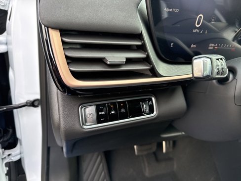 New 2025 Buick Envision Sport Touring image 12