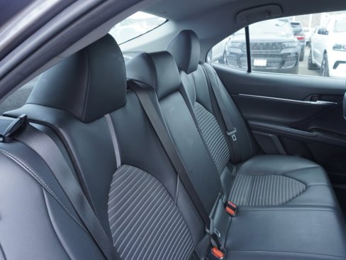 Used 2023 Toyota Camry SE image 21