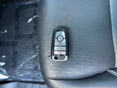 Used 2024 Ford F150 Lariat image 33