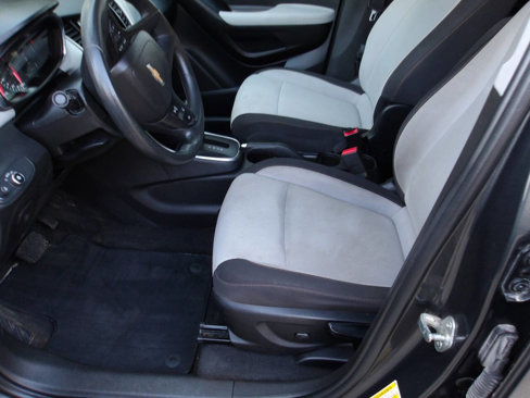 Used 2019 Chevrolet Trax LS w/ Tint and Cruise Package image 6