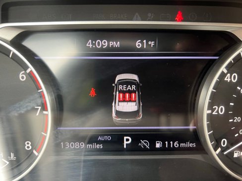 Used 2023 Nissan Rogue SV w/ SV Premium B Package image 27