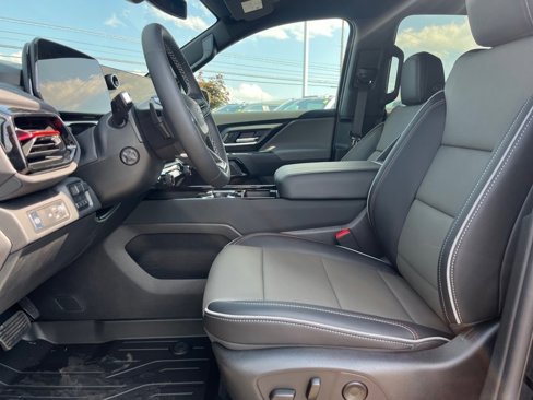 New 2026 Chevrolet Silverado EV Trail Boss image 5