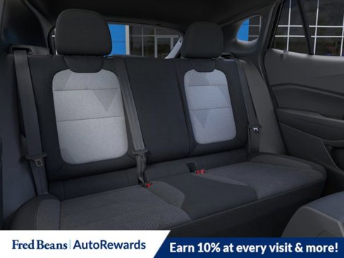 New 2025 Chevrolet Trax RS w/ Driver Confidence Package image 17