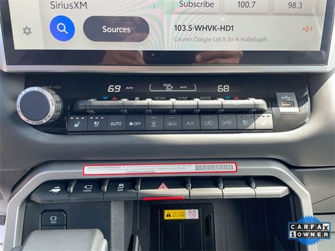 Used 2024 Toyota Sequoia Platinum image 20