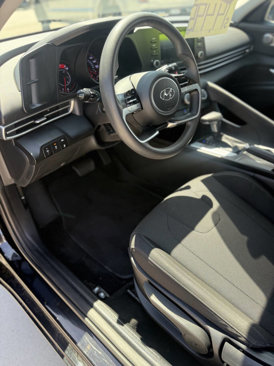 Used 2021 Hyundai Elantra SE w/ Cargo Package image 11