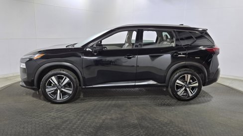 Used 2023 Nissan Rogue SL w/ SL Premium Package image 4