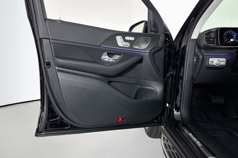 New 2026 Mercedes-Benz GLS 450 4MATIC image 22