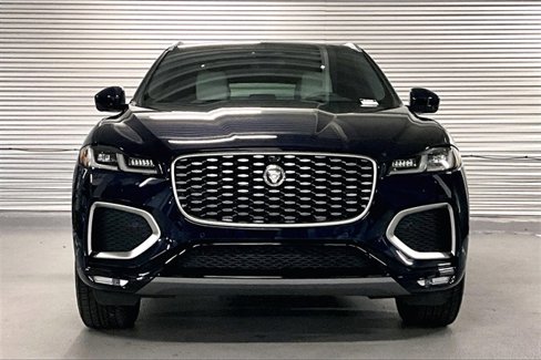 New 2026 Jaguar F-PACE R-Dynamic S image 2