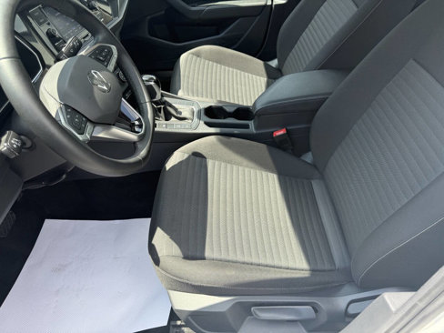 Used 2024 Volkswagen Jetta S image 19