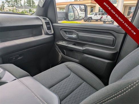 Used 2025 RAM 1500 Tradesman image 18