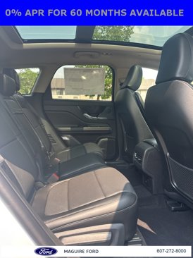 New 2025 Lincoln Corsair Grand Touring image 12