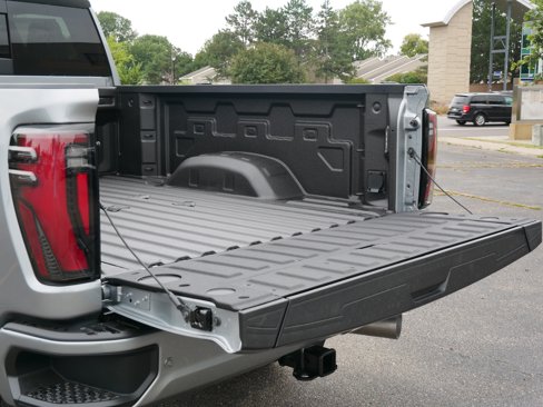 New 2026 GMC Sierra 3500 AT4 w/ Technology Package image 5