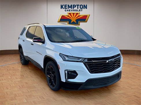 Used 2023 Chevrolet Traverse Premier w/ Redline Edition image 8