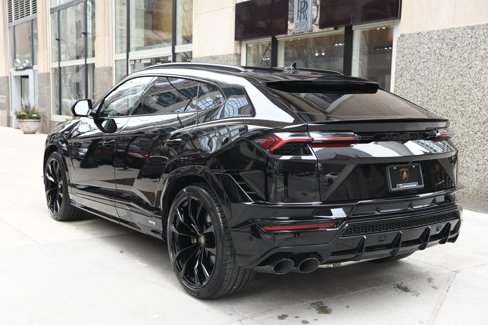 Used 2024 Lamborghini Urus S image 4