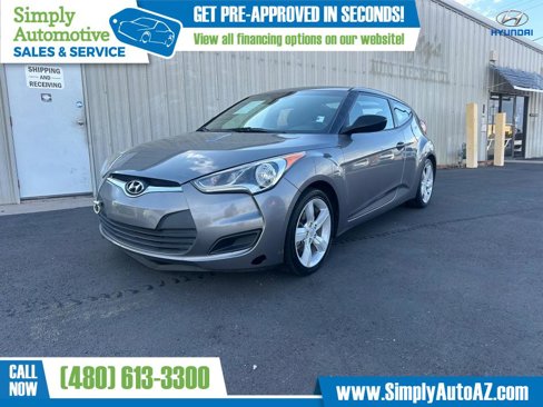 Used 2015 Hyundai Veloster image 1
