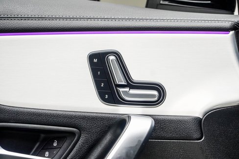 Used 2025 Mercedes-Benz CLA 250 image 30