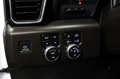 Used 2024 GMC Sierra 2500 Denali w/ Denali Reserve Package image 50