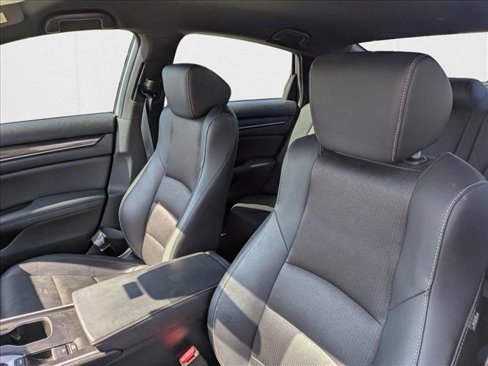 Used 2019 Honda Accord Sport image 16