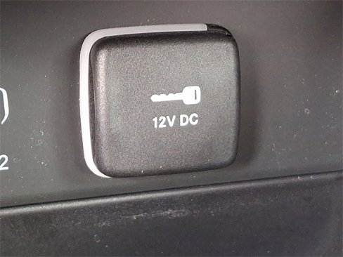 Used 2024 Jeep Grand Cherokee Laredo image 25