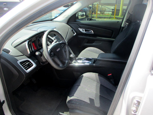 Used 2017 GMC Terrain SLE image 10