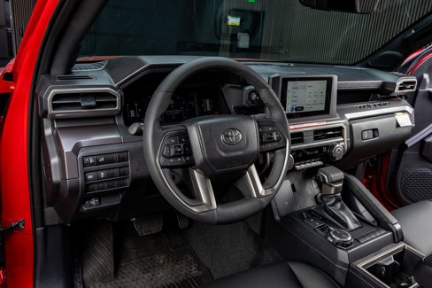 Used 2025 Toyota Tacoma SR5 image 17