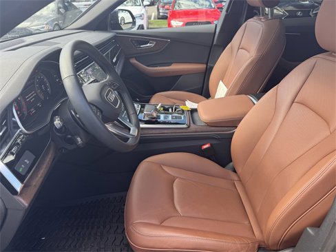 Certified 2025 Audi Q8 Premium Plus image 27