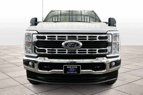 New 2026 Ford F350 XLT w/ FX4 Off-Road Package image 3