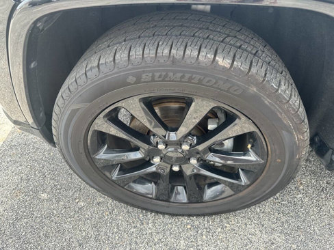 Used 2020 Jeep Grand Cherokee Altitude image 11