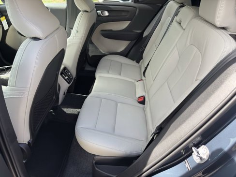 New 2026 Volvo XC40 B5 Plus w/ Protection Package Premier image 11