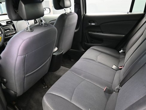 Used 2013 Chrysler 200 Touring image 31