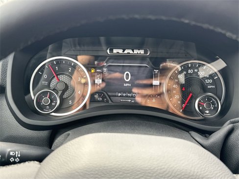 New 2025 RAM 2500 Tradesman image 16