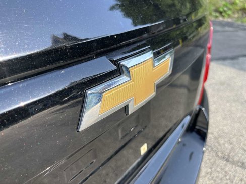 Certified 2017 Chevrolet Trax LT w/ Sun & Sound Package image 30