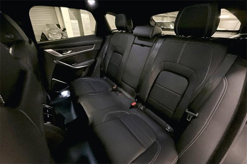 New 2026 Jaguar F-PACE R-Dynamic S image 9