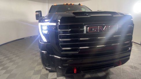 New 2025 GMC Sierra 2500 AT4 w/ AT4 Premium Plus Package image 6