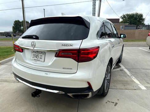 Used 2017 Acura MDX w/ Technology & Entertainment image 8